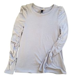 Universal Thread T-shirt